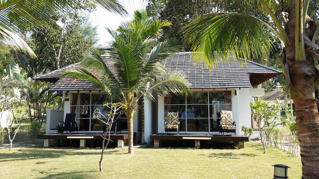 Sari Pacifica Resort & Spa, Sibu Island, Johor Pulau Sibu Kültér fotó