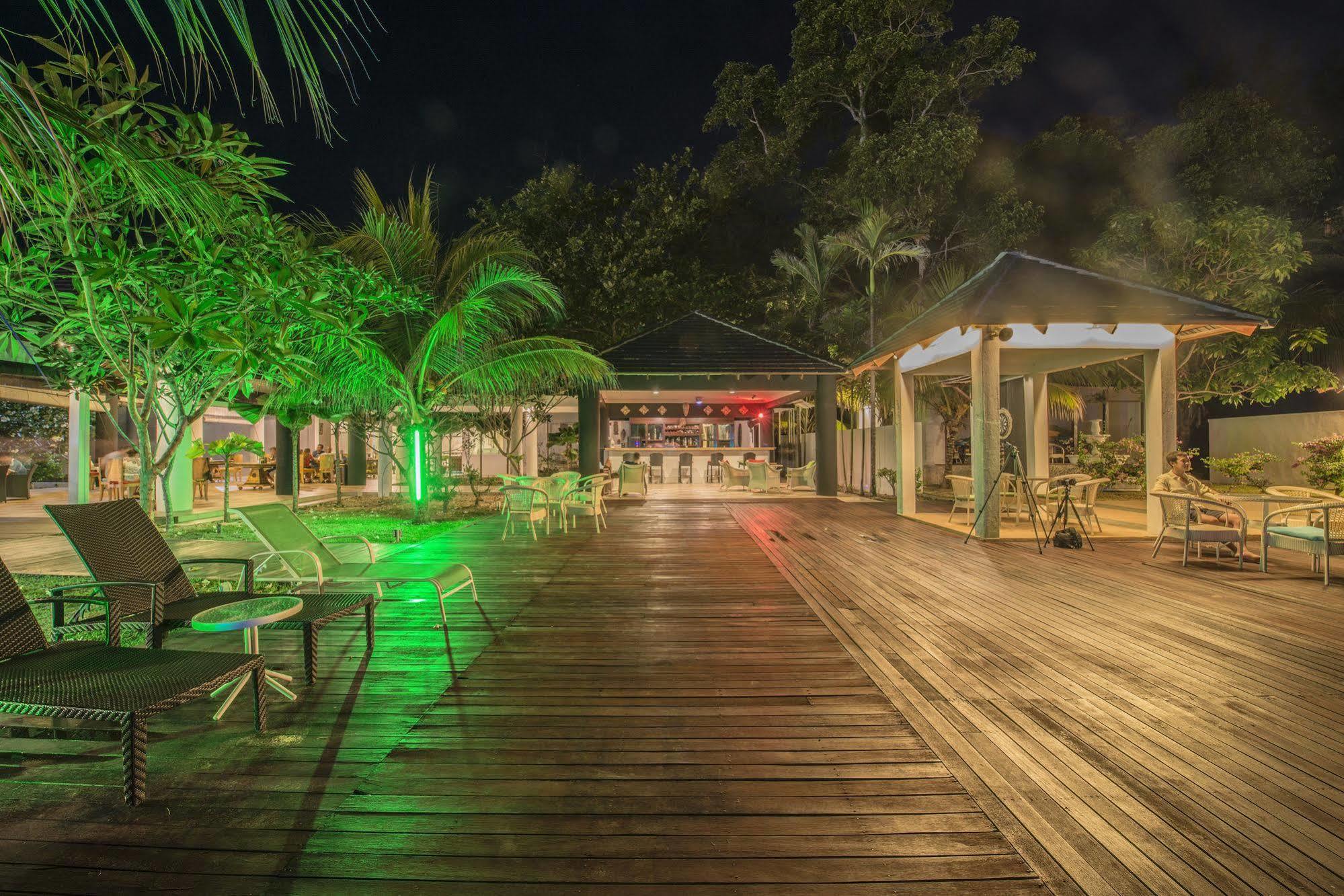 Sari Pacifica Resort & Spa, Sibu Island, Johor Pulau Sibu Kültér fotó